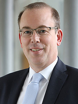Dr. Gerhard Mudrack