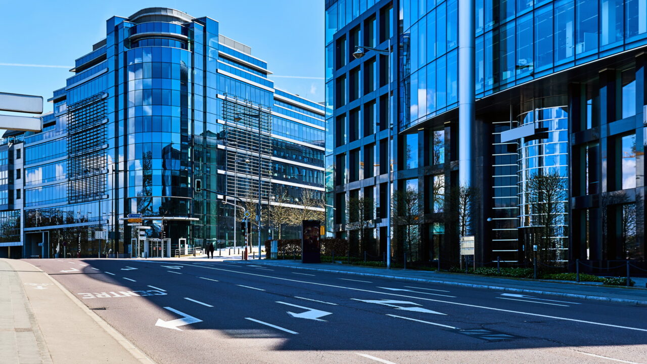 Real I.S. erwirbt Büroimmobilie „OBH“ in Luxemburg