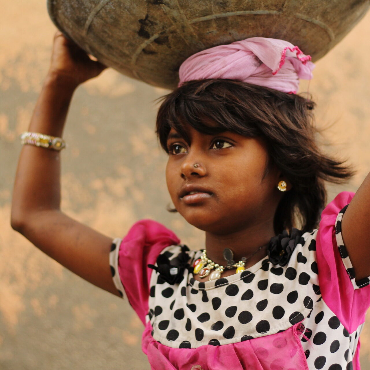 Zum internationalen Tag gegen Kinderarbeit: Was die Finanzbranche tun kann