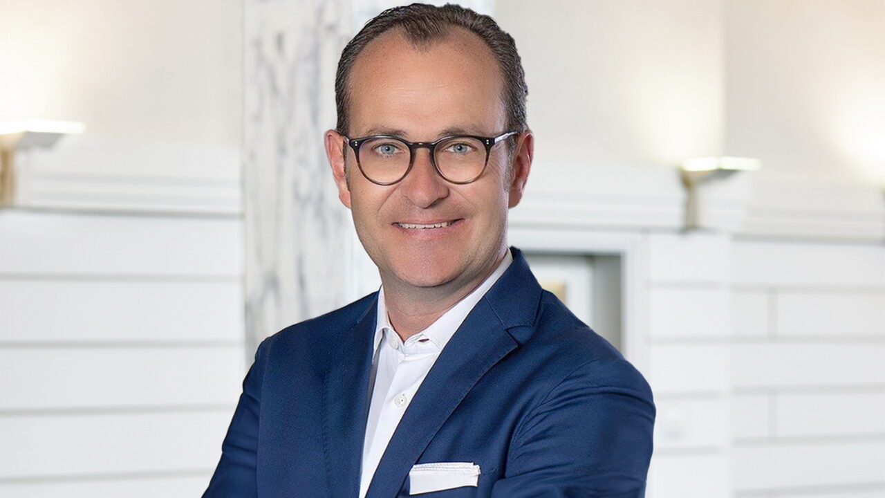 Lars Albert ist Vertriebsleiter bei Warburg Invest